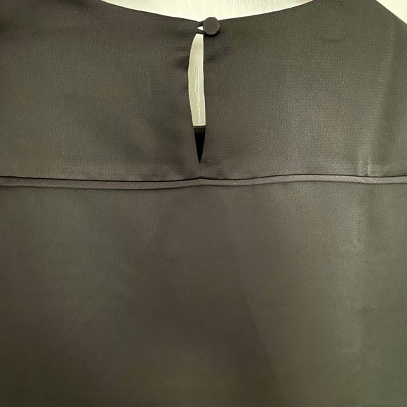 NWOT J.Crew 365 Short Sleeve Top in Black Size 2 - Picture 5 of 5